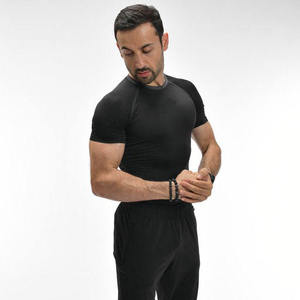 Manufacturer Seamless Slim Fitness t <b>Shirt</b> Athletic Bodybuilding Muscle Tee Quick Dry High <b>Compression</b> Gym t <b>Shirts</b> <b>for</b> <b>Men</b> - Product Image 4