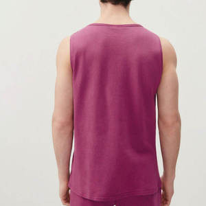 เสื้อกล้ามถักสีพื้นสำหรับผู้ชาย คอกลม สวมใส่สบาย สีม่วง ทนทาน ผ้าฝ้าย 100% ป้องกันรังสียูวี ระบายอากาศได้ดี เป็นมิตรกับสิ่งแวดล้อม - Product Image 2