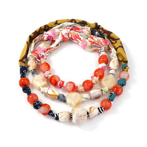 Collier en résine perlée multi-éléments de style vintage Future Angel, best-seller, élégant pour femmes, idéal pour les soirées - Product Image 2