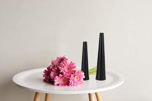 Jarrones Minimalistas de Metal Negro con Forma de Cono para Decoración Moderna del Hogar, 34 cm de Altura - Product Image 4