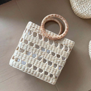 Sacs à main de luxe pour femmes, sac à main en rotin, sac à main en paille, sac à main tendance, fabrication OEM Vietnam, vente en gros, logo personnalisé, HNH Craft Vietnam - Product Image 6