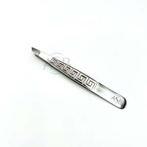 Pinza para Cejas con Punta Inclinada, Mango de Nuevo Diseño, Logotipo Personalizado, Acero Inoxidable, Pinza Profesional para Cejas - Product Image 1