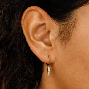 Pendientes de Oro Sólido de 18k con Diamantes Naturales, Corte Brillante Redondo Clásico, Joyería Fina Minimalista y Brillante, Regalo de Lujo para Ella - Product Image 2