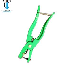 Pince d'identification animale pour étiquettes auriculaires, outil vétérinaire pour l'élevage, TARIQ CRAFTED INDUSTRIES - Product Image 2