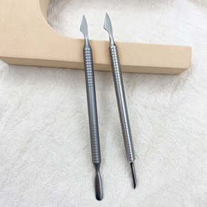 Empujador de Cutículas Profesional de Doble Punta de Acero Inoxidable, Removedor de Piel Muerta, Herramienta de Manicura y Pedicura, Limpiador de Uñas Reutilizable - Product Image 5