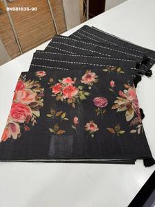 Sari de Tussar Semiblando de Alta Calidad con Estampado Digital - Diseño Floral y Patrón de Líneas - Blusa Estampada - Proveedor Indio - Product Image 5