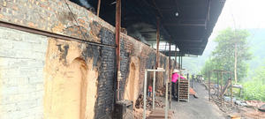 Briquetas de Carbón Hexagonales Hechas a Máquina con Madera Dura 100% Natural, Bajo Contenido de Ceniza (3.0-5.0%) para Barbacoa, Uso Comercial en Exteriores - Product Image 5