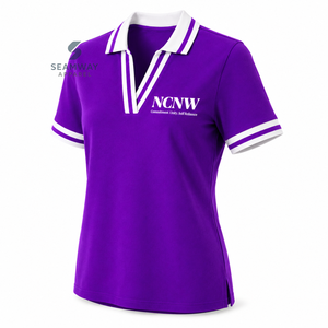 Polo pour femme NCV Sorority, violet et blanc rayé, col en V, en piqué, manches courtes, avec écusson brodé, vêtement grec - Product Image 2