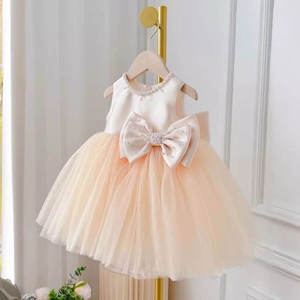 Vestido de Princesa Rosa Bebé de Alta Calidad con Cuello con Cuentas de Perlas, Lazo de Satén en el Lateral y Falda Plisada, Venta al Por Mayor Premium - Product Image 3