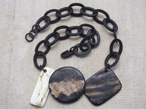 Bohemian Horn Pendant Necklace Natural Stone Unisex Jewelry Set Black Chain With Organic Shapes luxury women neck wear jewelry - Product Image 1