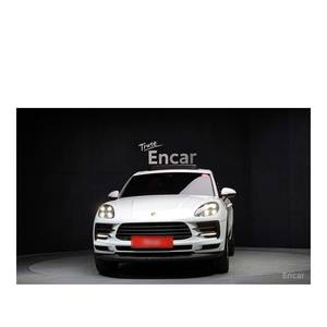 Porsche Macan 2.0 2019 avec 25 532 km, conduite à gauche, sièges en cuir, caméra de recul - Product Image 3