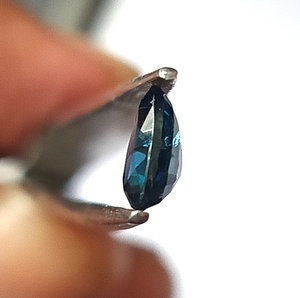 Saphir bleu australien naturel de 0,90 carat, taille poire facettée, non chauffé, non traité, translucide, qualité supérieure, pierre précieuse - Product Image 3