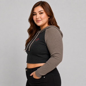 Durable Women's Cropped Hoodie Custom Logo Soft Cotton Fleece Warm Breathable Pullover Casual Wear Women Cropped Hoodie - Product Image 2