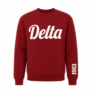 เสื้อสเวตเชิ้ตปักลายเดลต้า คอกลมสำหรับผู้หญิง สีแดงเข้ม 1913 ดีไซน์ลายตัวอักษรที่แขนเสื้อ ผ้าฝ้ายสำหรับฤดูใบไม้ร่วง เสื้อสเวตเชิ้ตคอเต่า - Product Image 3
