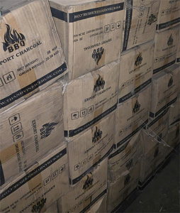 Carbón Vegetal Negro de Madera Dura Yen Bai para Barbacoa y Cocina al Aire Libre, Alto Valor Calorífico 7000-8000 Kcal/kg, Combustión Limpia, Calor Estable - Product Image 4