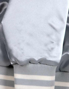 Nouvelle arrivée, veste bomber en satin décontractée pour homme, de haute qualité, durable, pour l'hiver, prix de gros, logo personnalisé - Product Image 4