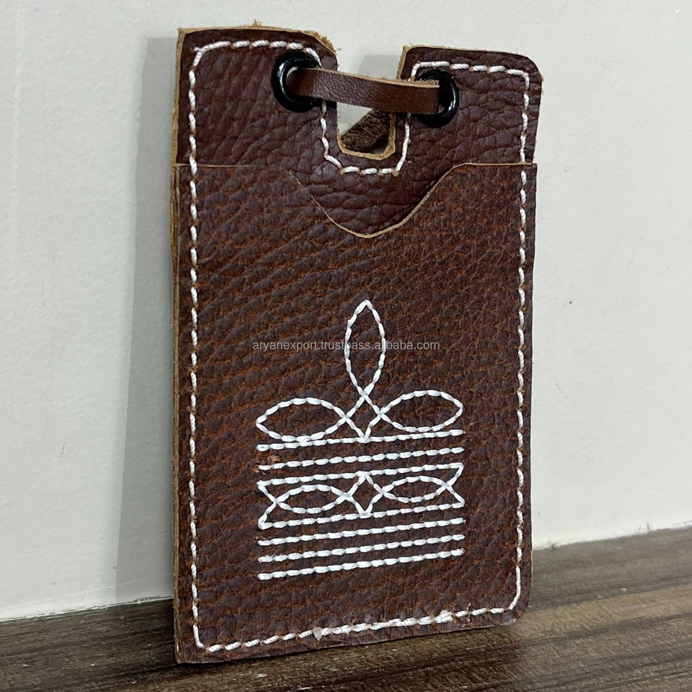 สีน้ำตาล