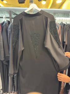 Vente flash - Nouvelle Abaya de Dubaï magnifique pour femmes, kaftan fait main, vêtements et accessoires islamiques traditionnels conçus pour les musulmanes - Product Image 1