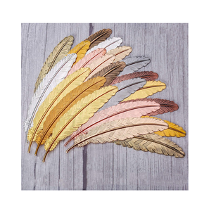 Marque-page en métal de qualité supérieure, créatif et classique, avec plume et feuille rétro, design antique, idéal pour les cadeaux promotionnels de bureau - Product Image 2