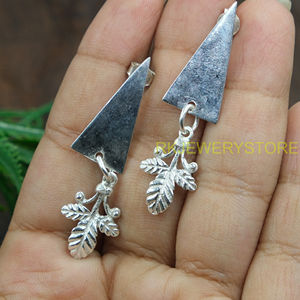 Pendientes Colgantes de Plata de Ley 925 con Forma de Hoja Triangular Geométrica para Mujer, Pendientes Largos Hechos a Mano, Joyería de Moda, Regalo - Product Image 4