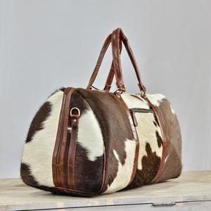 Bolsa de Viaje de Cuero Vacuno con Asas Marrones, Cierre de Cremallera, Gran Capacidad, Bolsa de Fin de Semana - Product Image 3