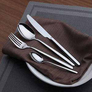 Juego de cubiertos clásicos de acero inoxidable, utensilios de comedor con acabado pulido espejo, duraderos, perfectos para la mesa de cocina o restaurante. - Product Image 6