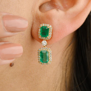 <b>Fine</b> Dangle <b>Earrings</b> 3.77 Ct Real Emerald and Halo Diamond 18K Gold - Product Image 1