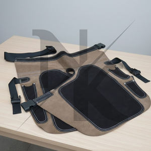 Delantal de Herrador de Caballos de Lujo Personalizable de Alta Calidad con Cierre de Hebilla, 100% Cuero Genuino, para Recortar Pezuñas, Tipo Chaps Completos - Product Image 6