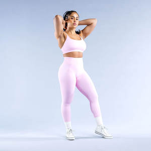 Conjunto de sujetador deportivo de dos piezas para mujer con logo personalizado en la cintura, estampado de letras, para gimnasio y yoga - Product Image 5