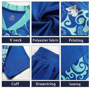 Tenues de football personnalisées pour clubs sportifs, kits de football originaux à prix abordable, uniformes de football jaunes et bleus par sublimation, maillots de football - Product Image 4