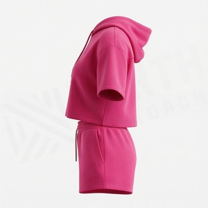 Ensemble 2 pièces en polaire pour femme : haut court à manches courtes rose uni et short au-dessus du genou – Tenue décontractée printemps-été - Product Image 3