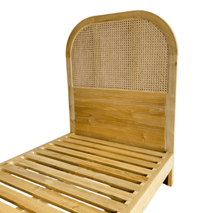 Lit plateforme en bois massif de style transitionnel avec tête de lit en rotin et sommier à lattes – Écologique, durable et confortable pour la chambre à coucher - Product Image 3