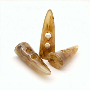 100% Natural Buffalo Ox Horn <b>Toggles</b> <b>Button</b> Sample Available High Quality Manufacture of India Horn Coat <b>Button</b> Best Selling - Product Image 3