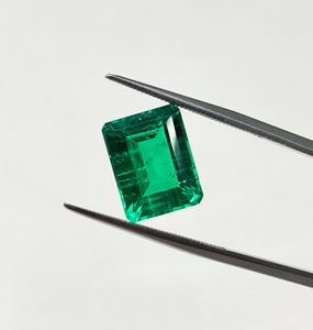 Certificado de Piedra de Esmeralda Sintética de 10x8 mm y 3 Quilates, Forma Octogonal Hidrotermal, Esmeralda Colombiana Cultivada en Laboratorio - Product Image 2