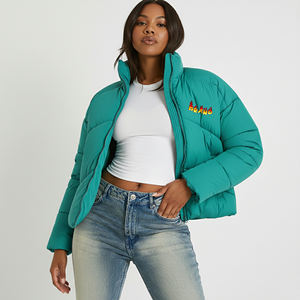 Doudoune matelassée en coton pour femme, à capuche, imperméable, à manches longues, avec logo personnalisé brodé et imprimé, haute qualité, très vendue pour l'hiver - Product Image 4