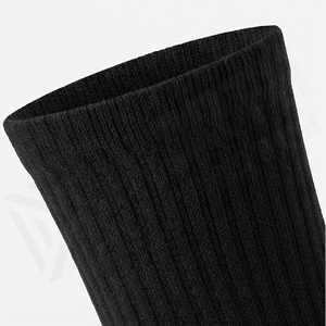 Black Crew <b>Socks</b> Solid Color Knitted Breathable Daily Wear Casual Style for Adults - Product Image 4