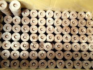 Cocopeat Naturel du Vietnam : Substrat Biologique de Fibres de Coco pour la Culture des Plantes et l'Utilisation en Serre - Product Image 4