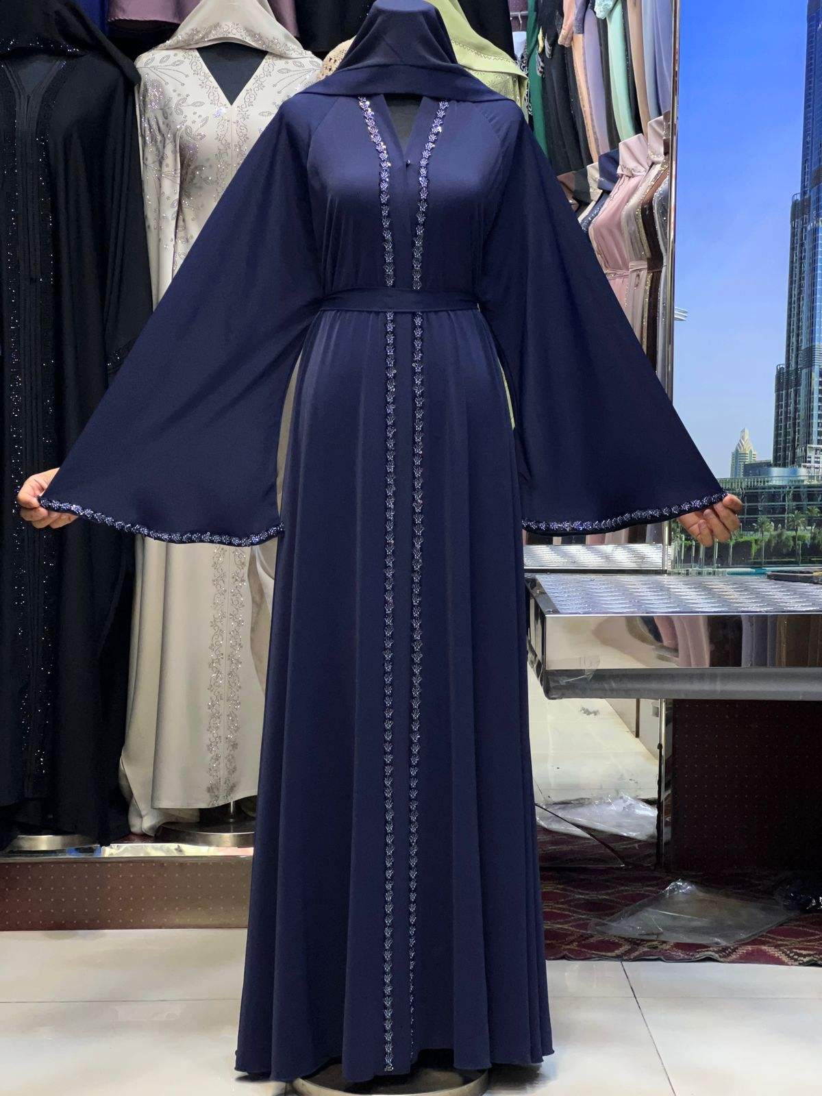 สีน้ำเงิน