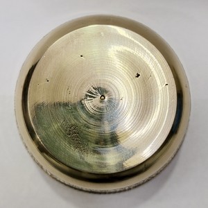 ชามเสิร์ฟทองเหลืองคุณภาพสูง ขัดเงาด้วยมือ ผิวเรียบหรู สำหรับใช้ในครัวและโต๊ะอาหาร โดย MHQ Traders PVT LTD - Product Image 3