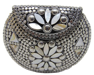 Vintage Retro Style Handbag Sier Metal Mop Leaf Clutch Shoulder <b>Bag</b> PU Lining Evening Purse Wedding Parties Brass Frame Flap - Product Image 1