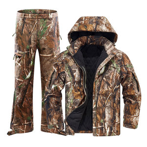 Vêtements de sport modernes pour l'extérieur, survêtement de chasse performant et flexible, construction durable, commandes en gros personnalisées - Product Image 2