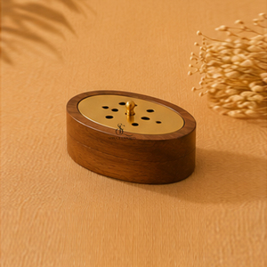 Quemador de incienso moderno de madera con forma ovalada y tapa de latón. Elegante incensario árabe para decoración de lujo del hogar a precio de mayoreo - Product Image 6