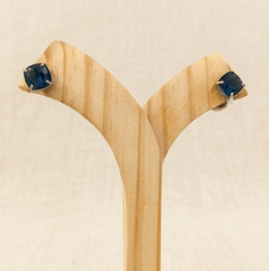 DIVYORO DEEP <b>BLUE</b> CUSHION <b>STUDS</b> - Product Image 1