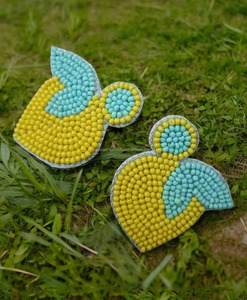 ต่างหูลูกปัดลายดอกไม้โบฮีเมียนรูปทรงนามธรรม สีเหลืองสีน้ำเงิน เครื่องประดับลูกปัดทันสมัย โดดเด่นมีสไตล์ แฟชั่น - Product Image 3