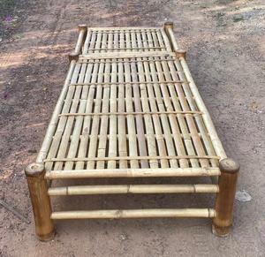 Chaises longues en bambou naturel modernes L210xW80xH43cm pour une utilisation en extérieur dans les hôtels, les villas, les appartements et les centres de villégiature de luxe par GOL Bamboo - Product Image 4