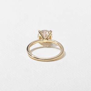 Anillo de Compromiso Solitario con Diamante Cultivado en Laboratorio de 2 Quilates, Oro de 14K con Baño de Rodio, Corte Brillante, 4 Puntas, Clásico, Certificado IGI, Personalizado, Fino - Product Image 3