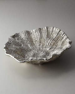 Cuenco de metal para servir al por mayor, cuenco y vajilla decorativos de aluminio dorado personalizados, bandeja de fruta decorativa de lujo para el hogar y la cocina - Product Image 1