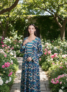 Robe de soirée élégante en georgette bleu azur, col rond, longueur ras du sol, demi-manches, coupe ample, ornée de perles faites à la main, respirante et légère pour femme - Product Image 3