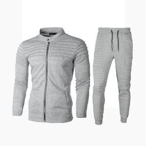 Conjunto de Dos Piezas de Sudadera con Capucha y Pantalones Deportivos de Moda para Hombre, Estilo Urbano Otoñal, con Logotipo Frontal - Product Image 1