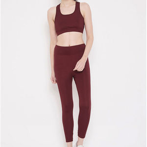 Conjunto de Yoga para Mujer Talla Grande, Hecho en Pakistán, 2 Piezas, Transpirable, de Secado Rápido, Cómodo, Venta en Línea, Precio al por Mayor con OEM - Product Image 1